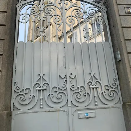 Vendégház Le Prieure De Thibault Saint-Thibault-des-Vignes