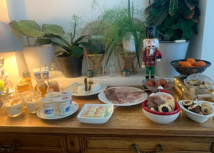 Le Prieure De Thibault 3*